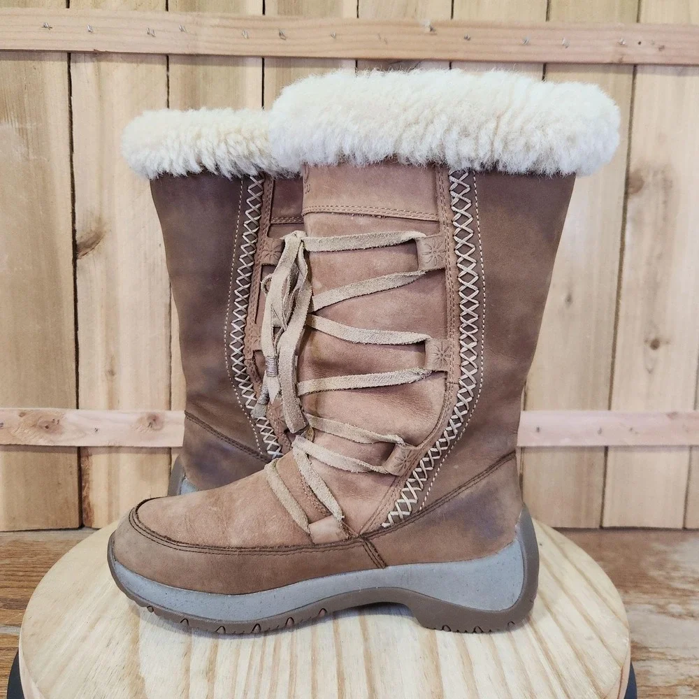 Ulu Turin Apres Snow Boots Womens 6 Brown Leather Fur Lined Lace Up Winter
